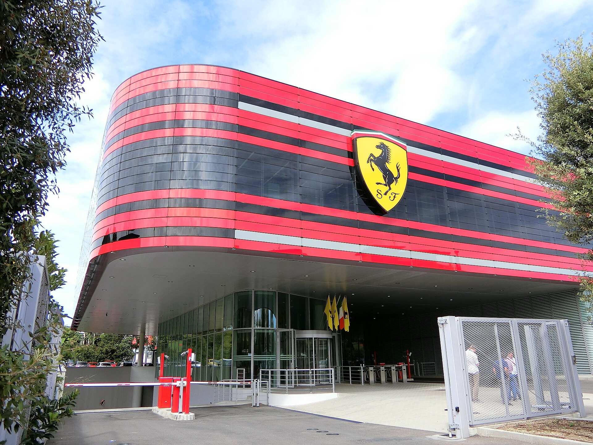 Imagem de referência de Scuderia Ferrari, descrito nos dados abertos como equipe italiana de Fórmula 1