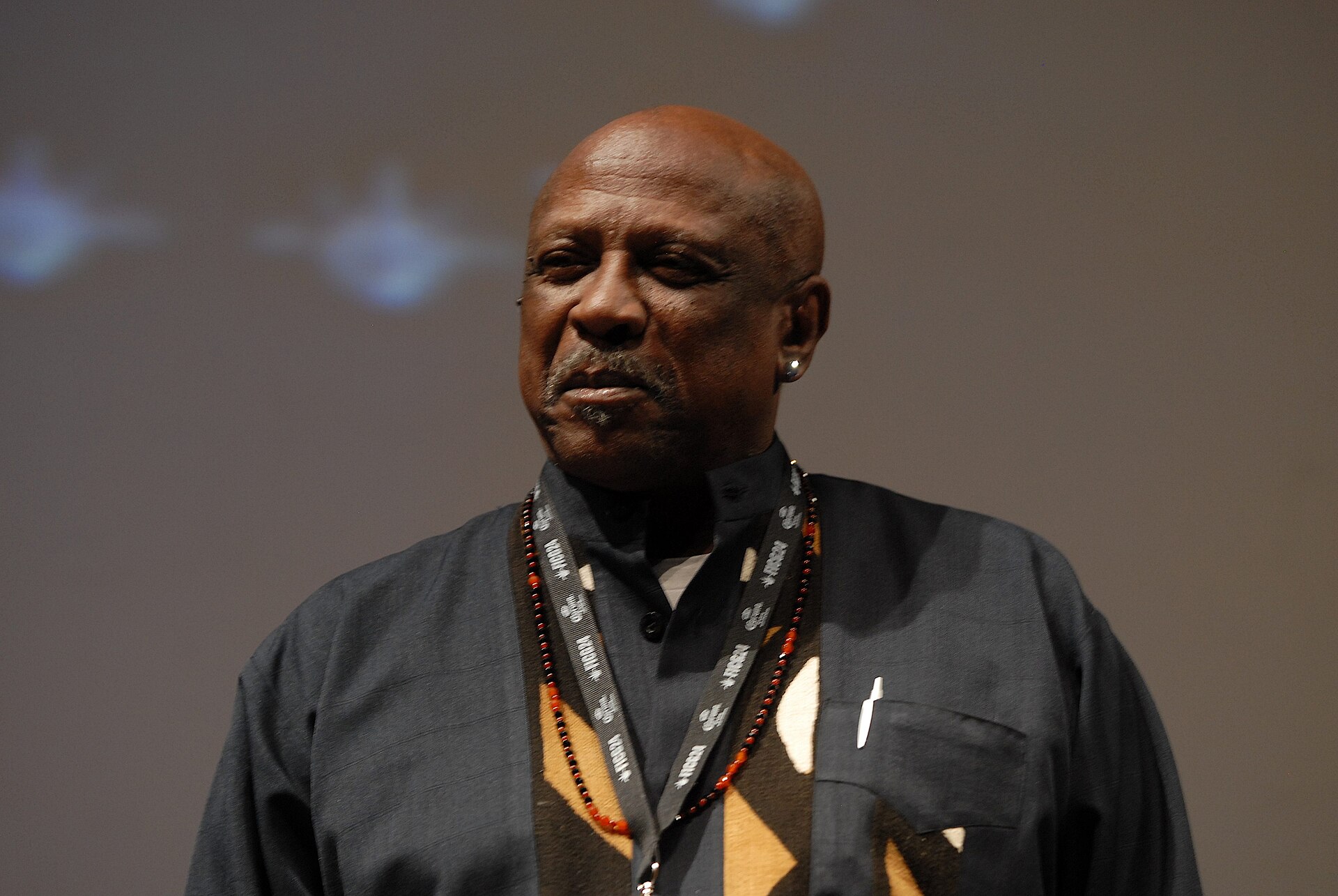 Imagem de referência de Louis Gossett Jr., descrito nos dados abertos como ator americano (1936-2024)