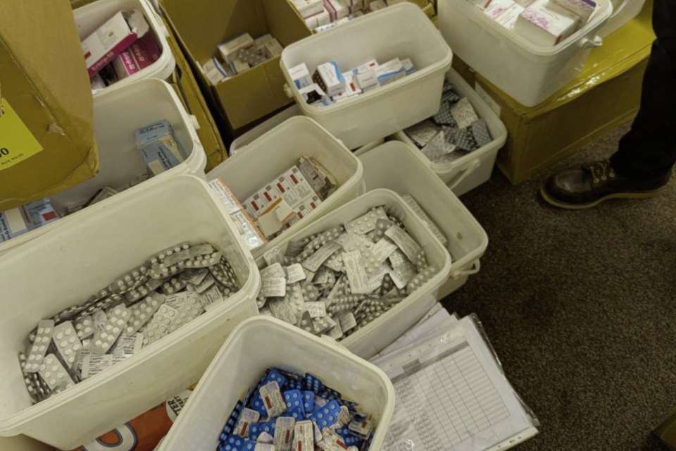 Imagem relacionada à notícia: Doze presos na maior repressão jamais realizada no tráfico organizado de medicamentos