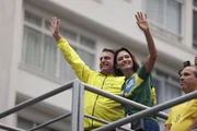 Defesa cita “data dump” ao pedir suspensão da pena de Bolsonaro