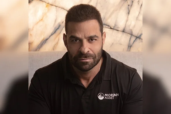 Cadillac, Range Rover: cunhado de Vorcaro gastou R$ 4,9 milhões em carros