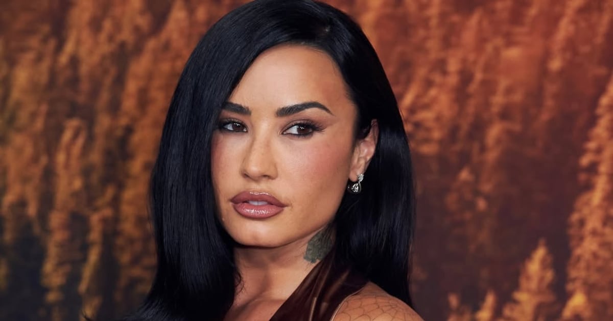 Demi Lovato com depressão? Fãs revivem meme icônico da cantora na web