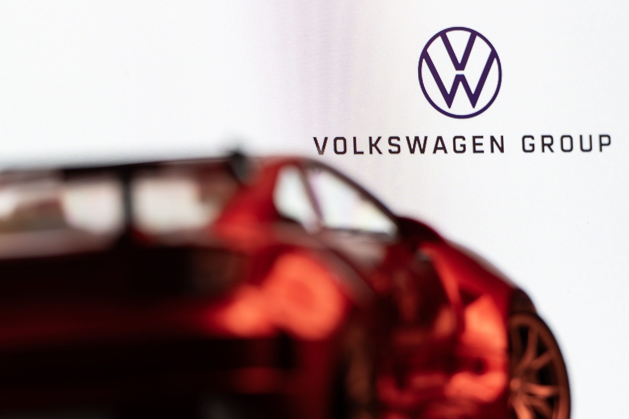 Volkswagen e Audi fazem recall global de quase três milhões de carros por risco na direção