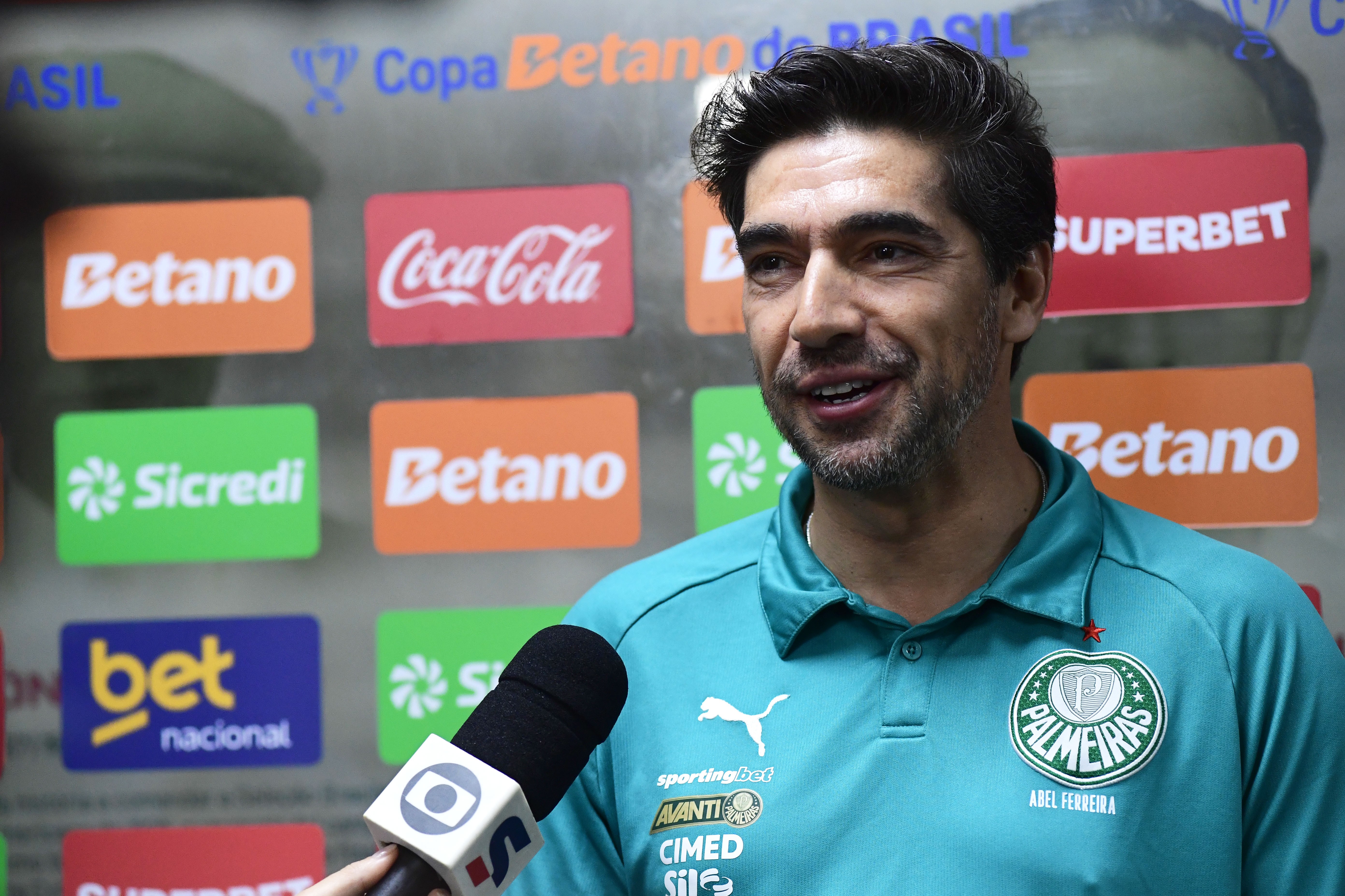 Abel Ferreira é citado como opção para assumir o Sporting; saiba situação do técnico no Palmeiras