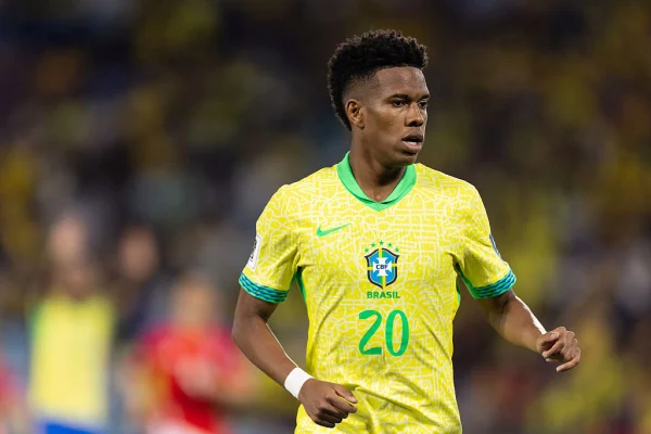 Em baixa no Chelsea, Estêvão retorna para Seleção como esperança de gols - destaque galeria