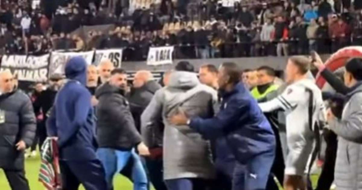 Jogo entre Platense e Fluminense pela Libertadores termina em confusão na Argentina