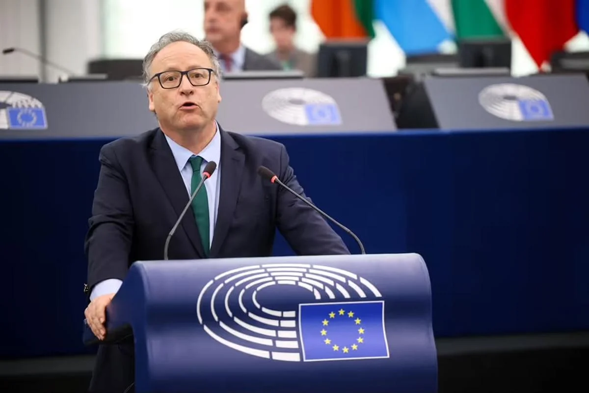 Deputado europeu teme interferência externa nas eleições brasileiras
