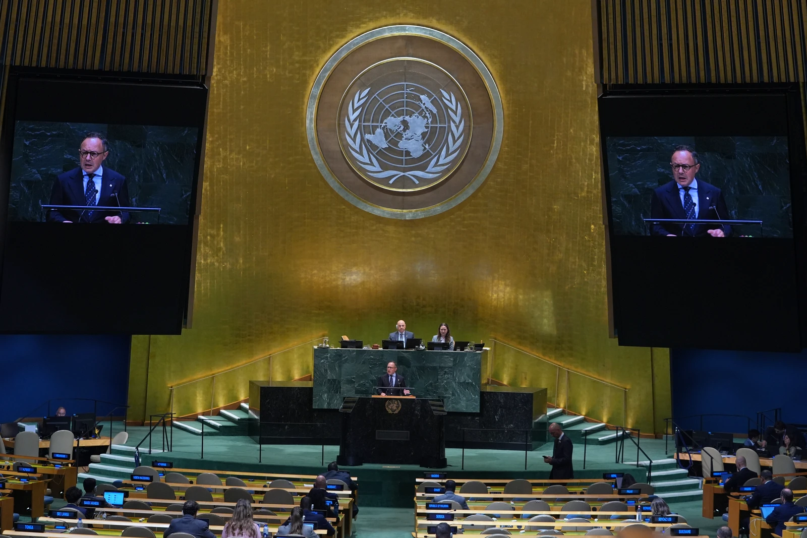 Endereçando a tríade de 'ameaças existenciais' de Guterres