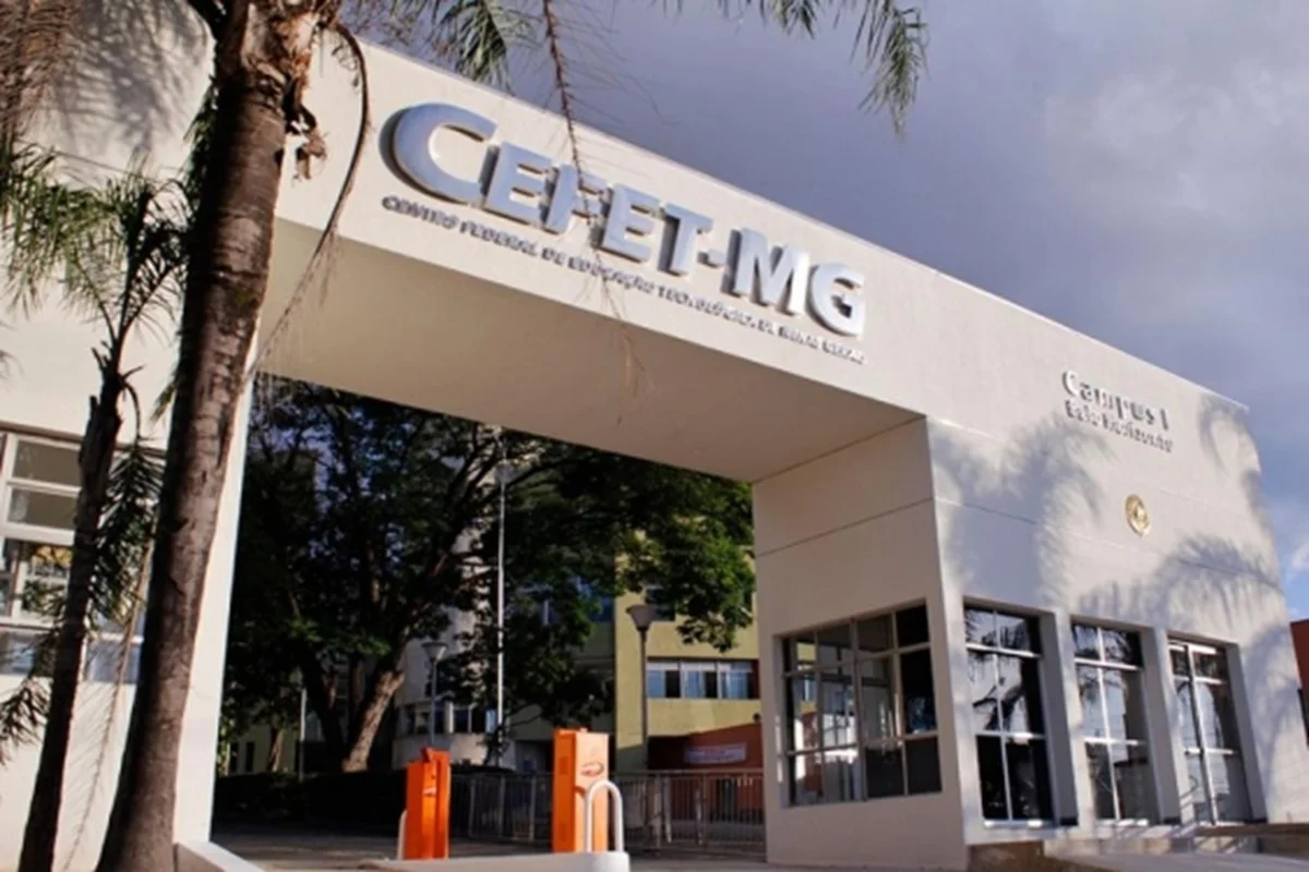 Lula sanciona lei e transforma Cefet-MG em universidade federal