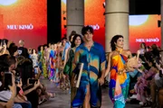 Mikaela Gomes desfila no Metrópoles Catwalk nesta quarta-feira (16/9)