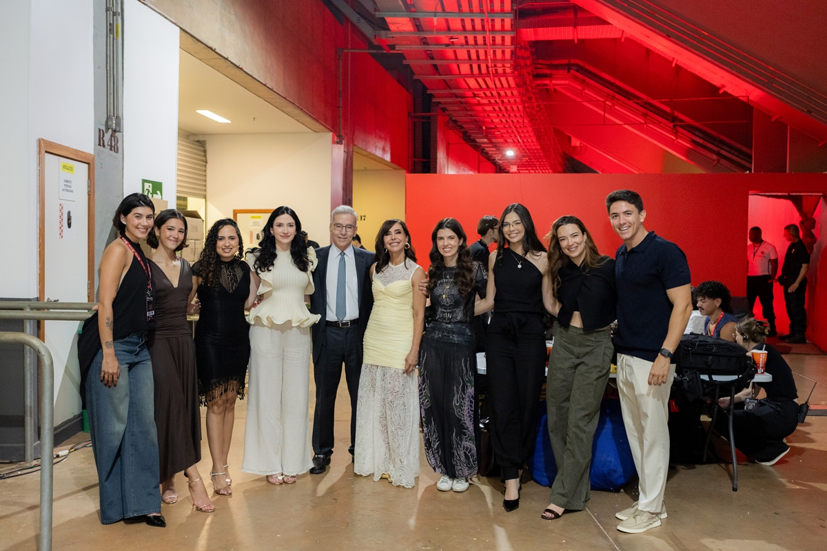 Por trás da passarela: equipe do Metrópoles Catwalk ganha os holofotes