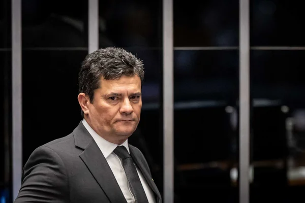 Real Time: Moro lidera a corrida ao governo do Paraná com 35%