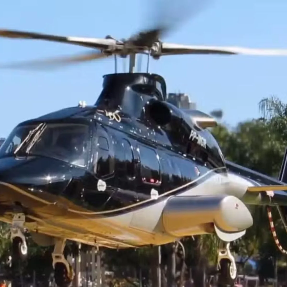 Moradora relata "estrondo" em área de buscas por helicóptero com Rick