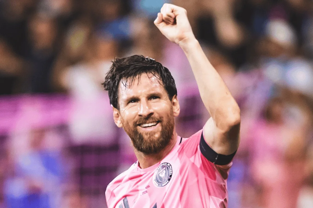 Lionel Messi com a camisa do Inter Miami