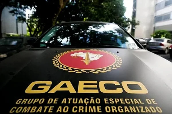 Milícia é investigada por impor segurança privada a condomínio no Rio