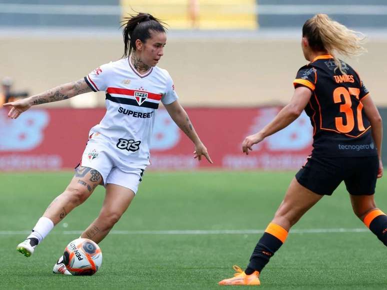 Corinthians e São Paulo levam maiores folhas à final do Brasileirão Feminino