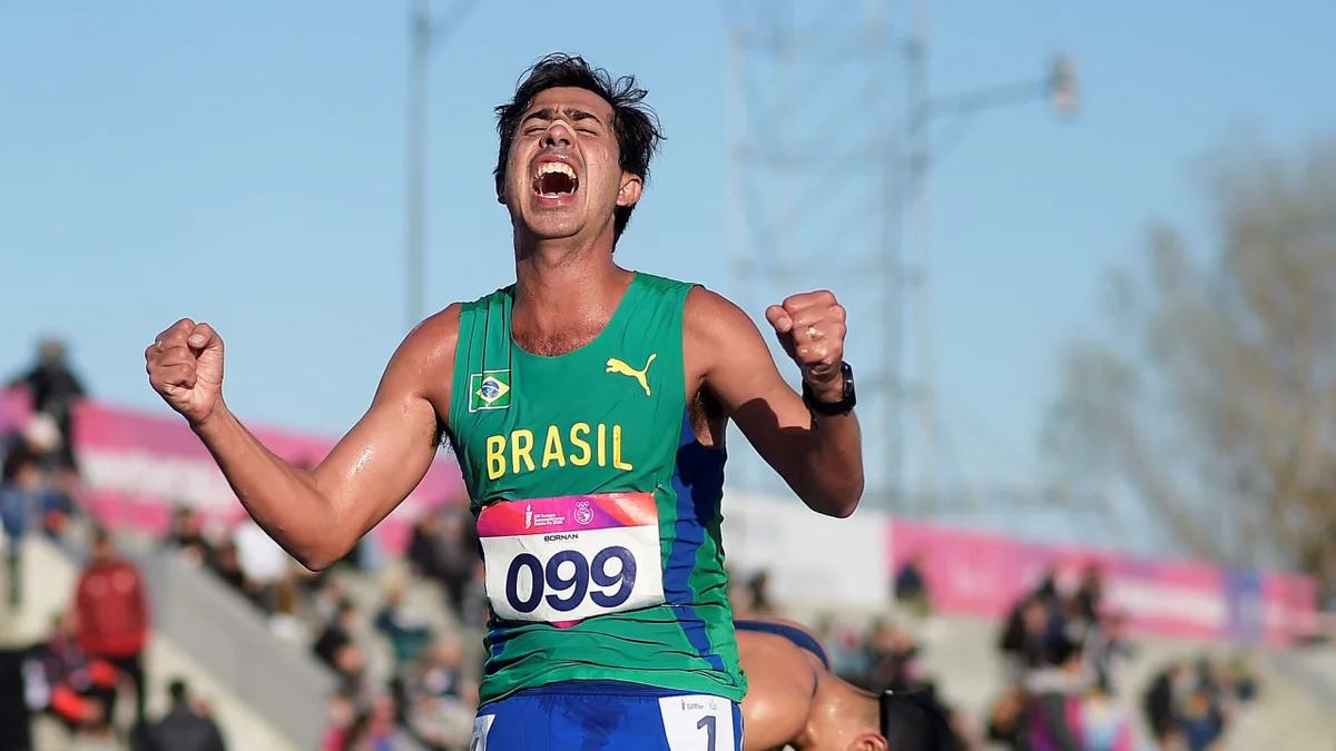 Jogos Sul-Americanos: Caio Bonfim bate recorde na marcha atlética e é ouro