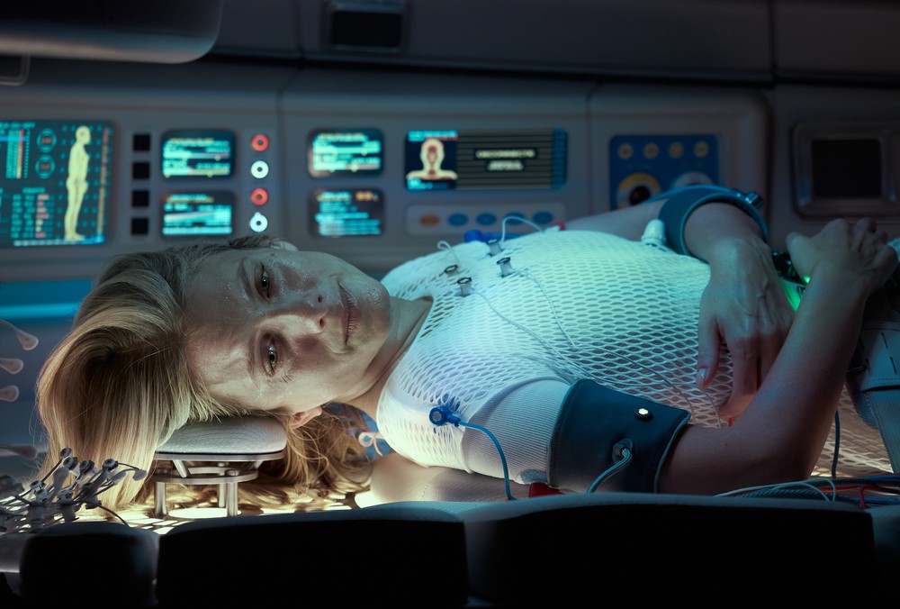 Oxigênio mistura thriller e ficção científica com maestria — Foto: Divulgação/Netflix