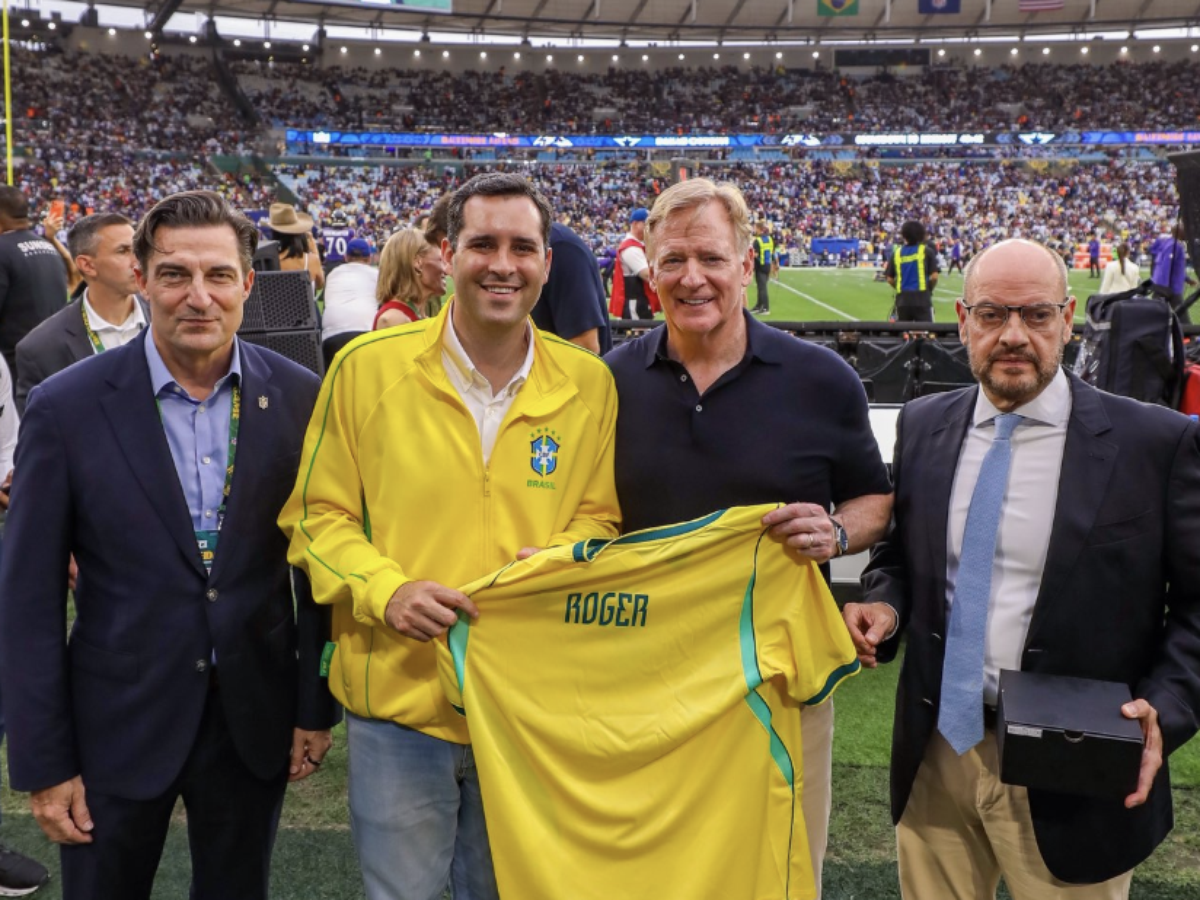 Prefeito do Rio vibra com NFL no Maracanã, mas diz não entender do jogo: ‘Nem conheço as regras’