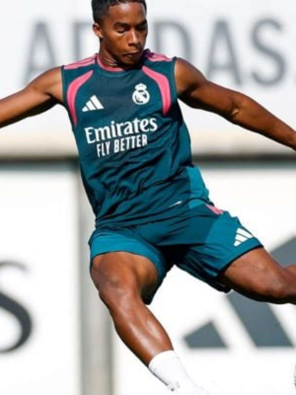 Com só 4 min pelo Real Madrid, Endrick pode ser emprestado ao futebol italiano, diz site
