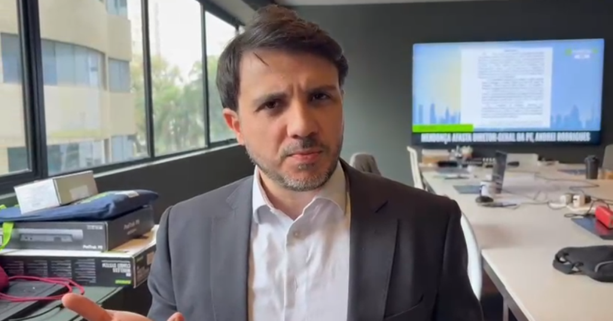 Renan Santos aciona TSE por suposta interferência estrangeira em favor de Flávio