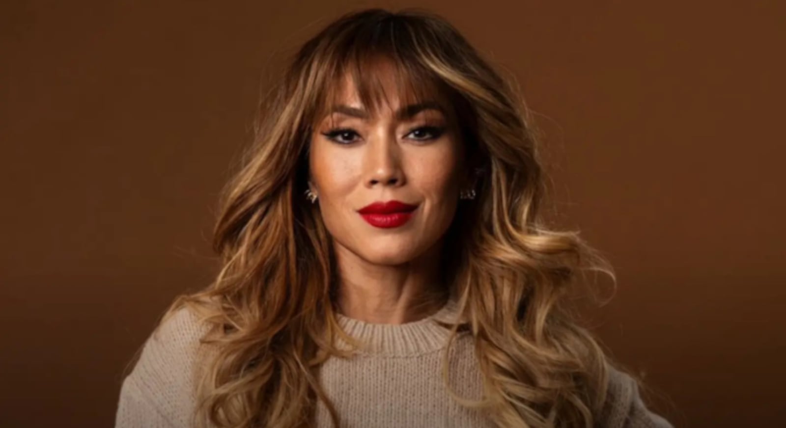 Danni Suzuki apresentou o Elevator Pitch Brasil Reprodução/Instagram