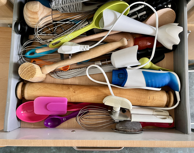 These items you cook with daily could be leaking microplastics into your food. Trudie Davidson/ Getty images