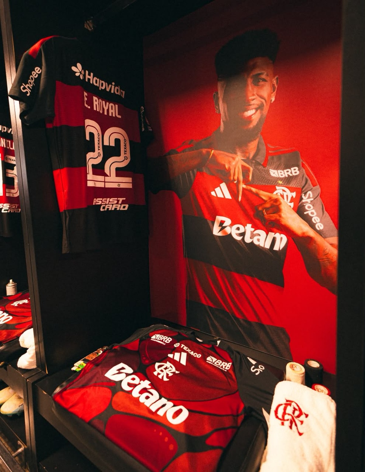 Bancada da bola pressiona, e governo acena com medidas graduais no combate às bets