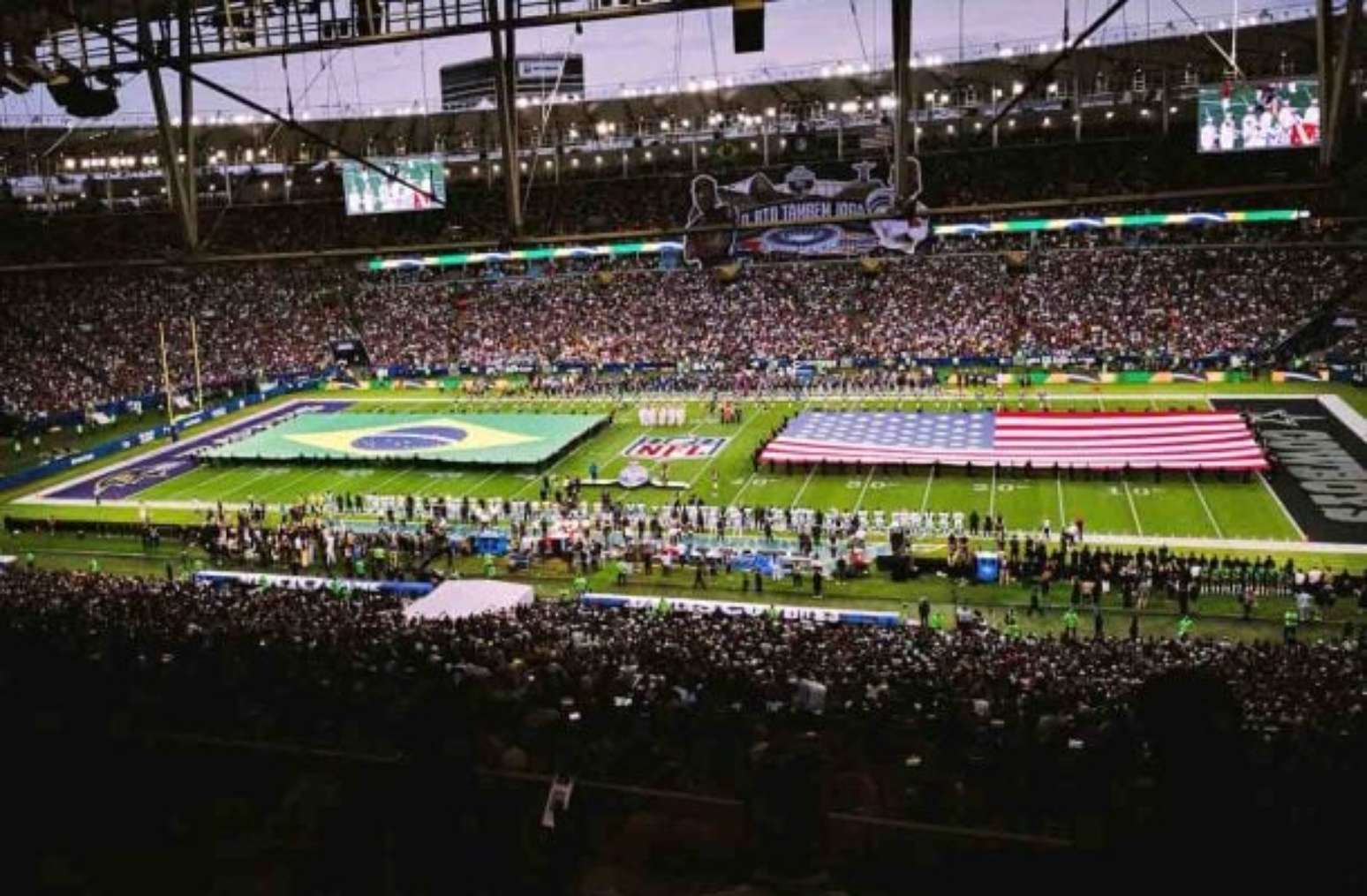 Primeiro jogo da NFL no Maracan&atilde; &ndash;