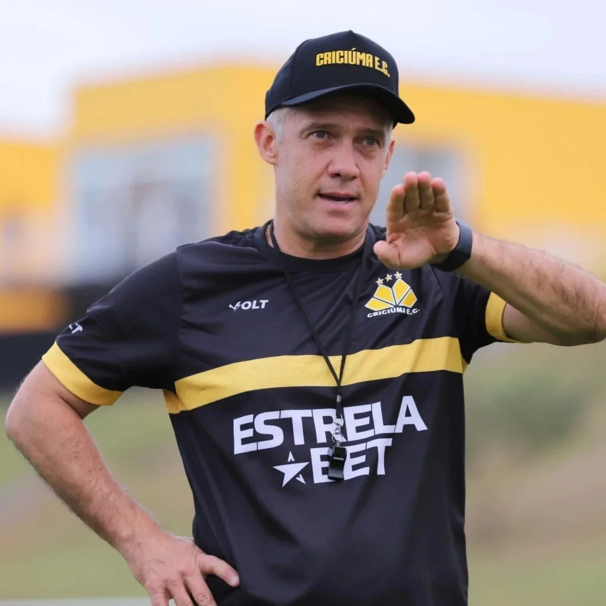 Internacional: Eduardo Baptista tem 2ª pior campanha no returno da Série B