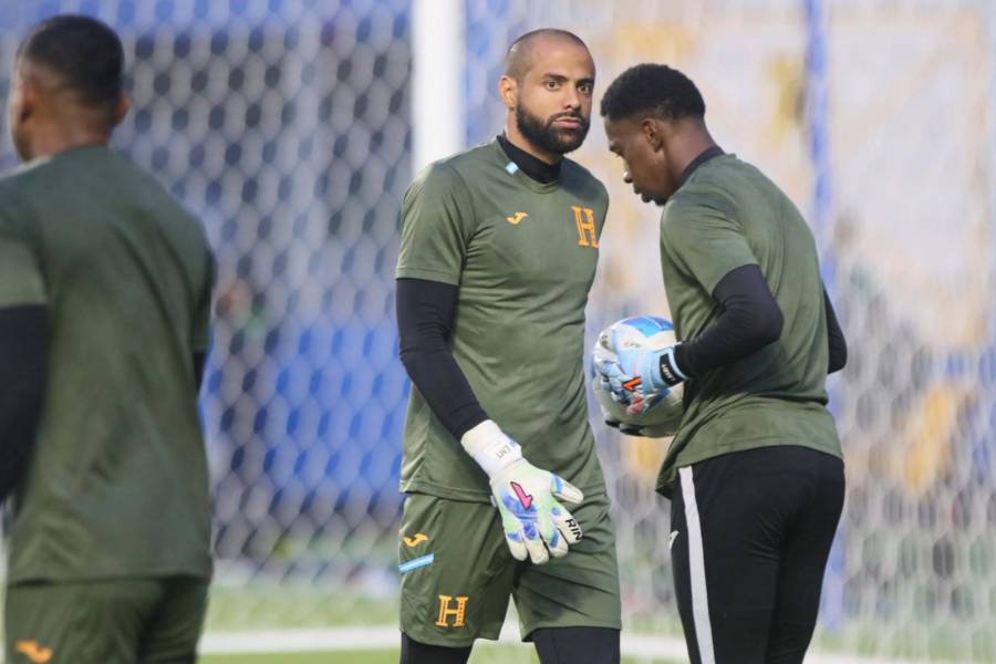 Honduras com visita especial e a triste foto de Edwin no último treino