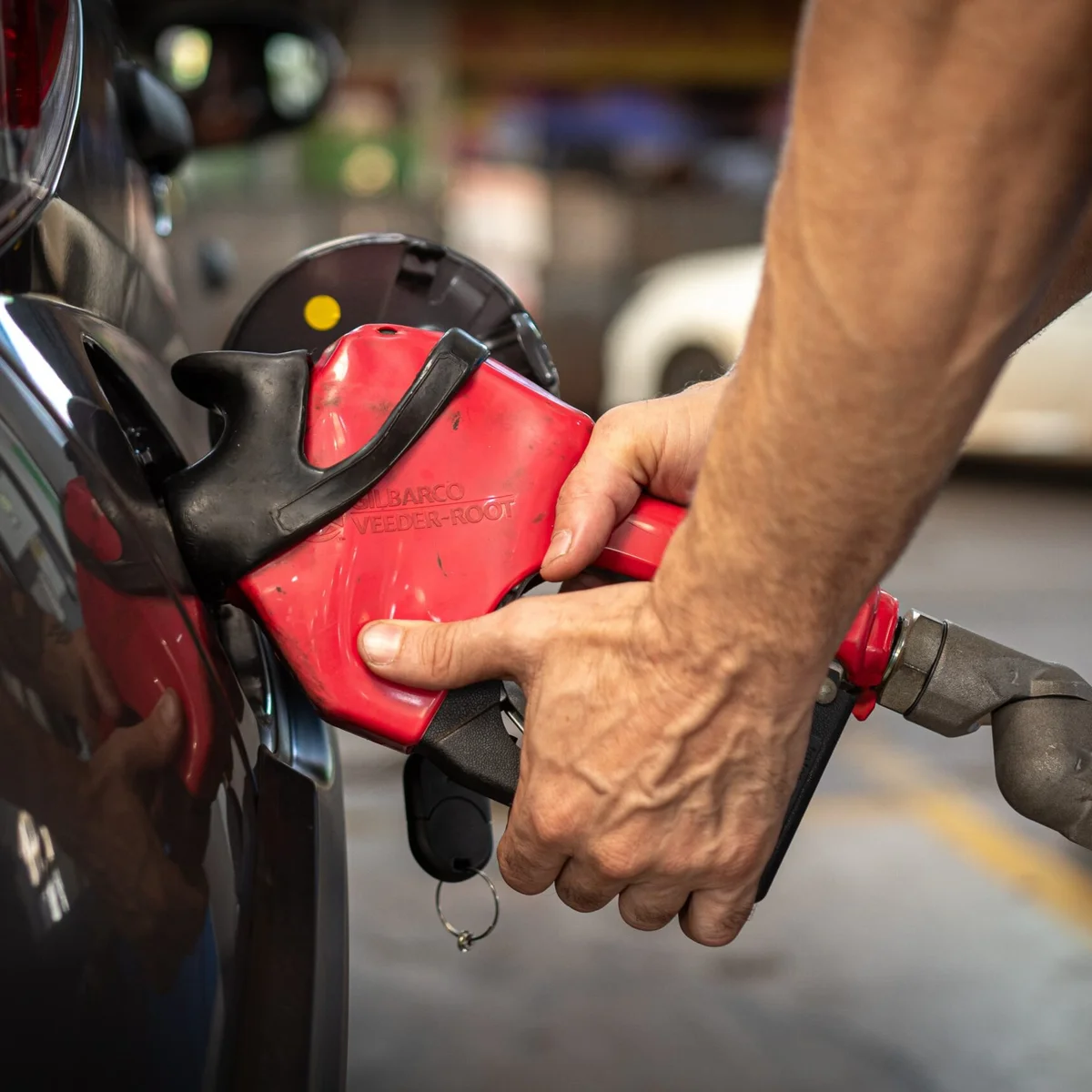 Governo regulamenta nova subvenção ao diesel e amplia subsídio