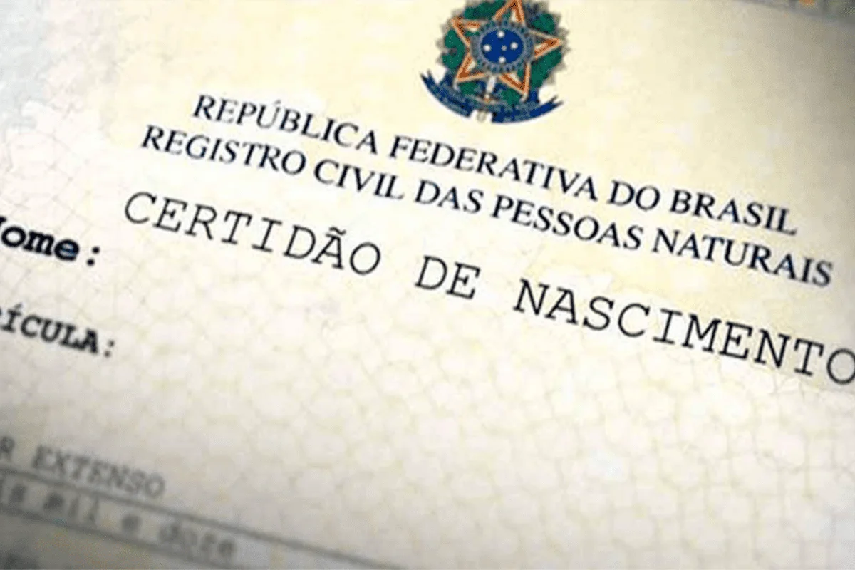 Homem pede exclusão do sobrenome “Flor” por conta de piadas e Justiça nega