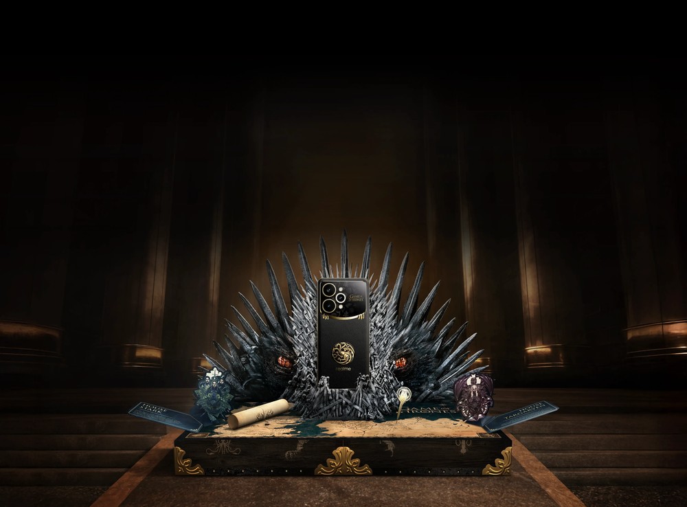 realme 15 Pro de Game of Thrones também apostou em uma caixa personalizada com acabamento em 3D e elementos inspirados na série — Foto: Reprodução/Realme