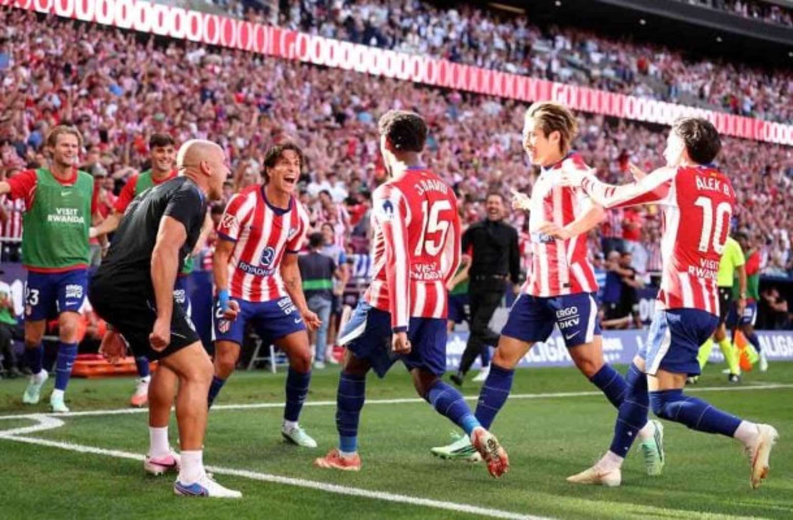 Grimaldo cobra p&ecirc;nalti com perfei&ccedil;&atilde;o e supera Courtois &ndash;
