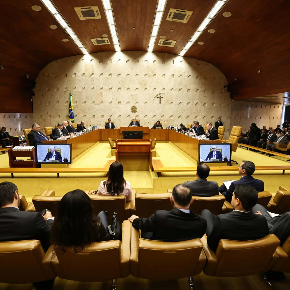 Imprensa internacional destaca crise no STF às vésperas das eleições