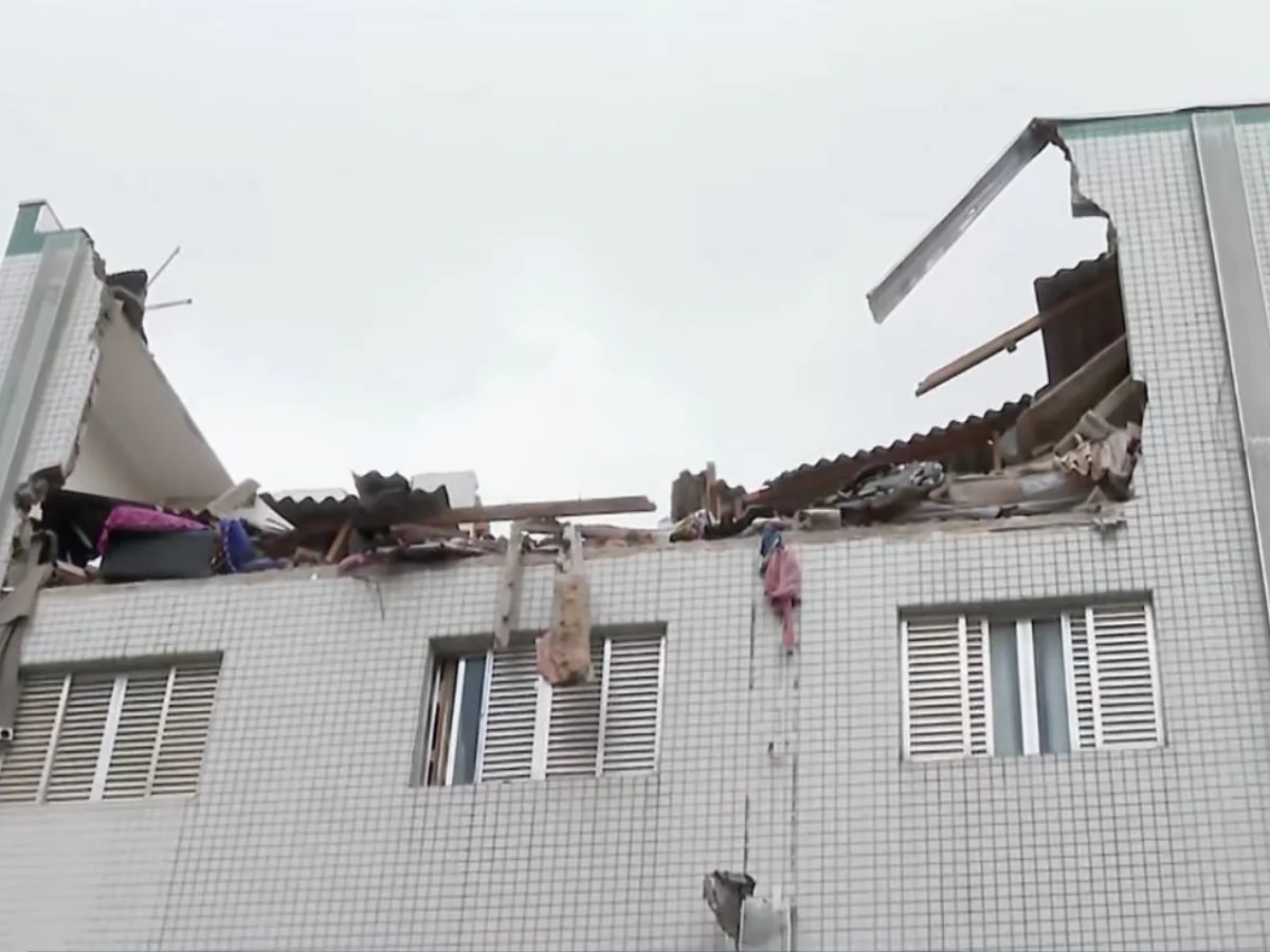 Explosão de gás interdita prédio e deixa 2 pessoas feridas no litoral de SP