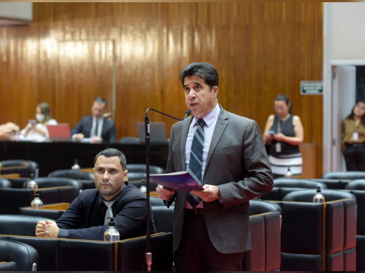 Mais uma liderança do PL larga Roscoe e declara apoio a Cleitinho em MG