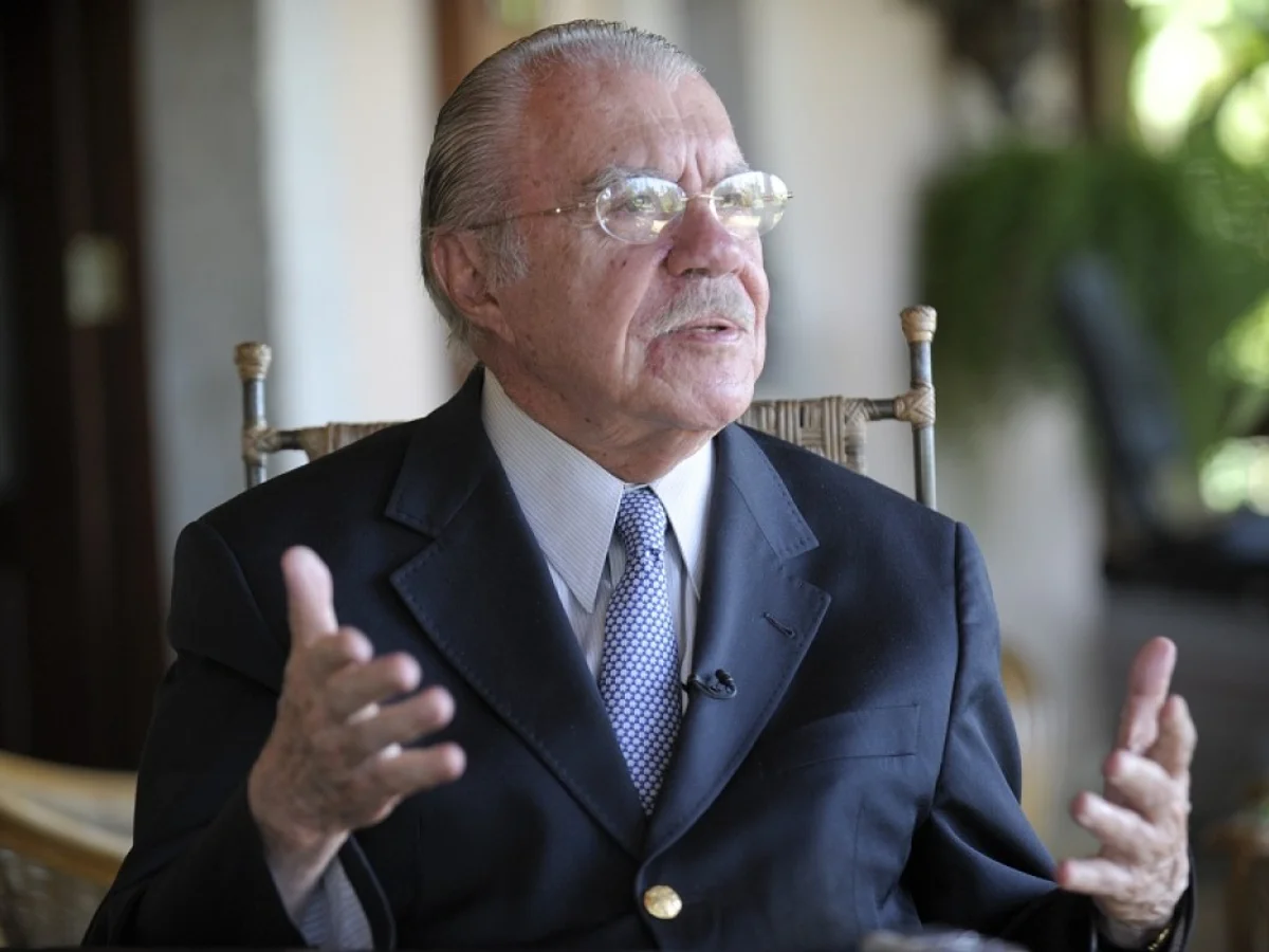 Sarney tem quadro estável e médicos preveem alta nos próximos dias