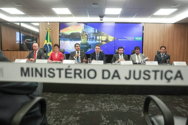 MJ mira lavagem de dinheiro e bets em nova ofensiva contra crime organizado - destaque galeria