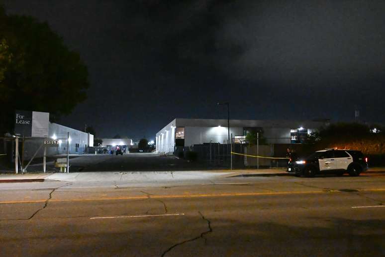 Helicóptero de reportagem cai em Los Angeles e deixa três mortos