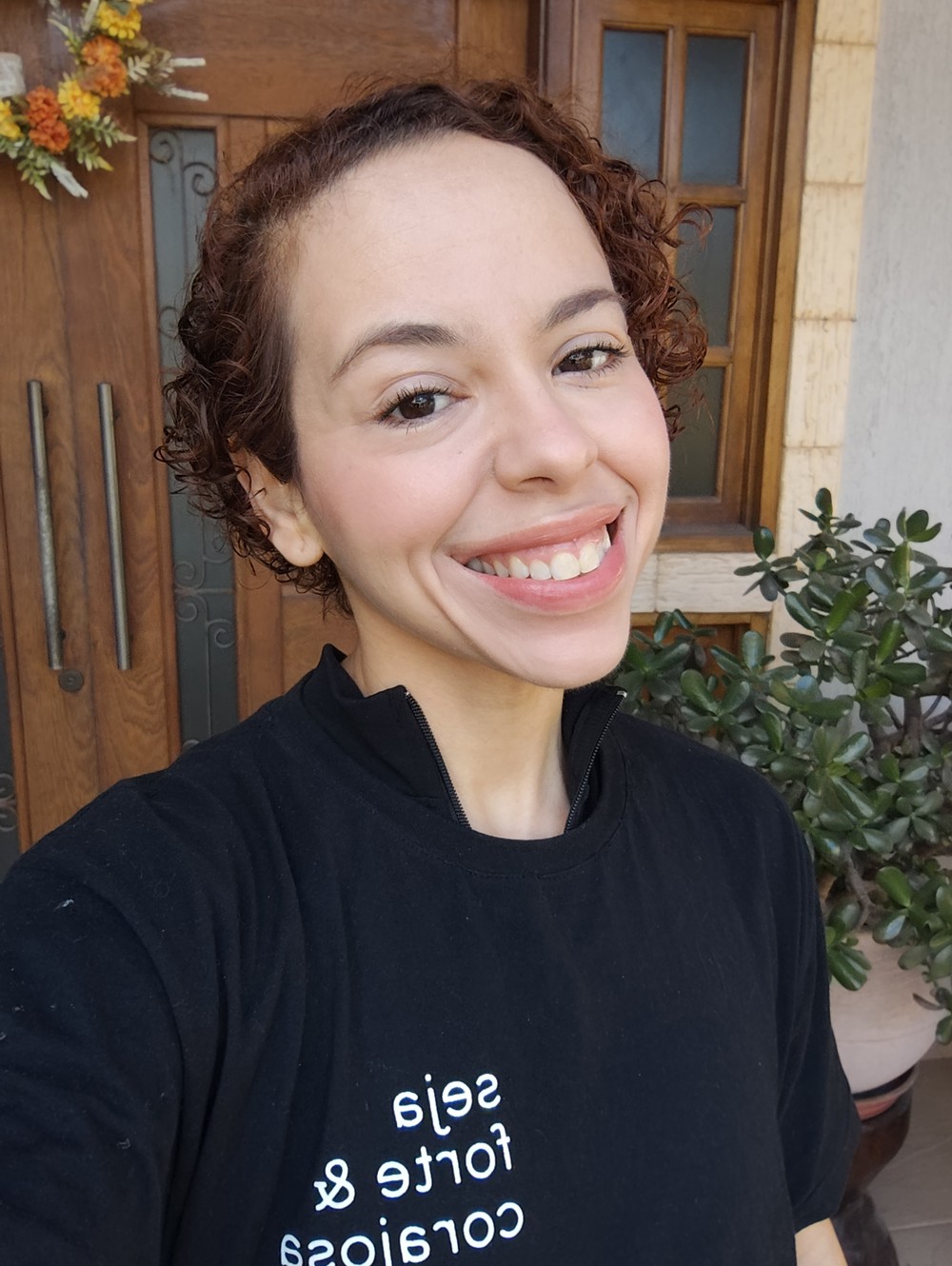 Selfie tirada com Redmi Note 17 Pro — Foto: Ana Loubak/TechTudo