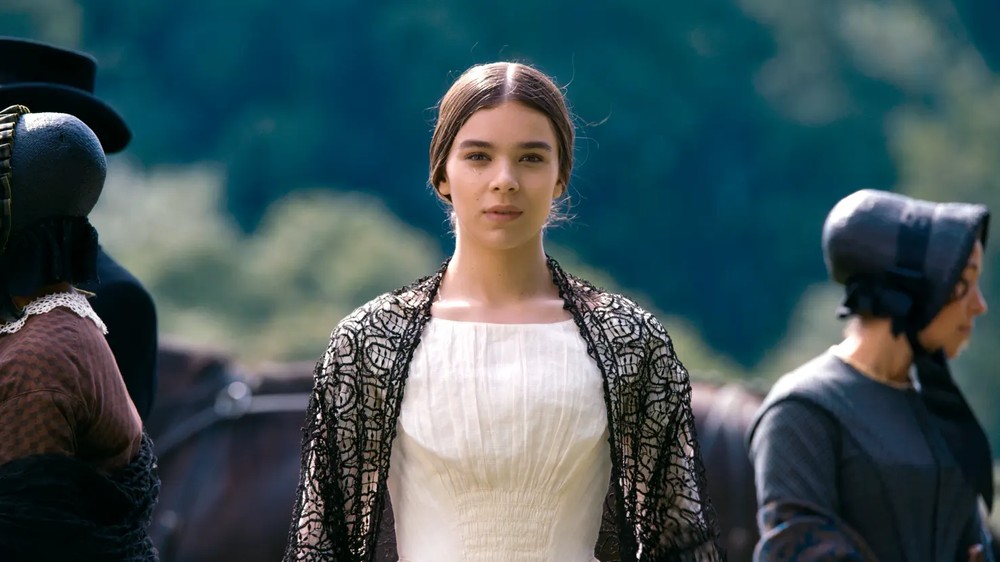 A série de época retrata a vida da escritora Emily Dickinson — Foto: Divulgação/Apple TV