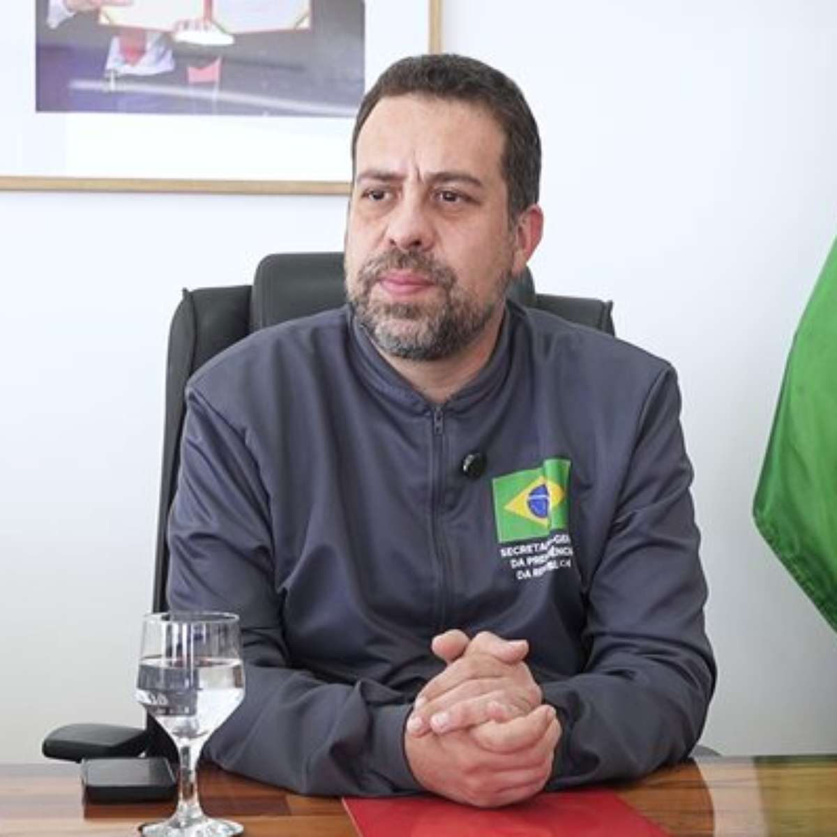 Guilherme Boulos se licencia de ministério para atuar na campanha de reeleição de Lula