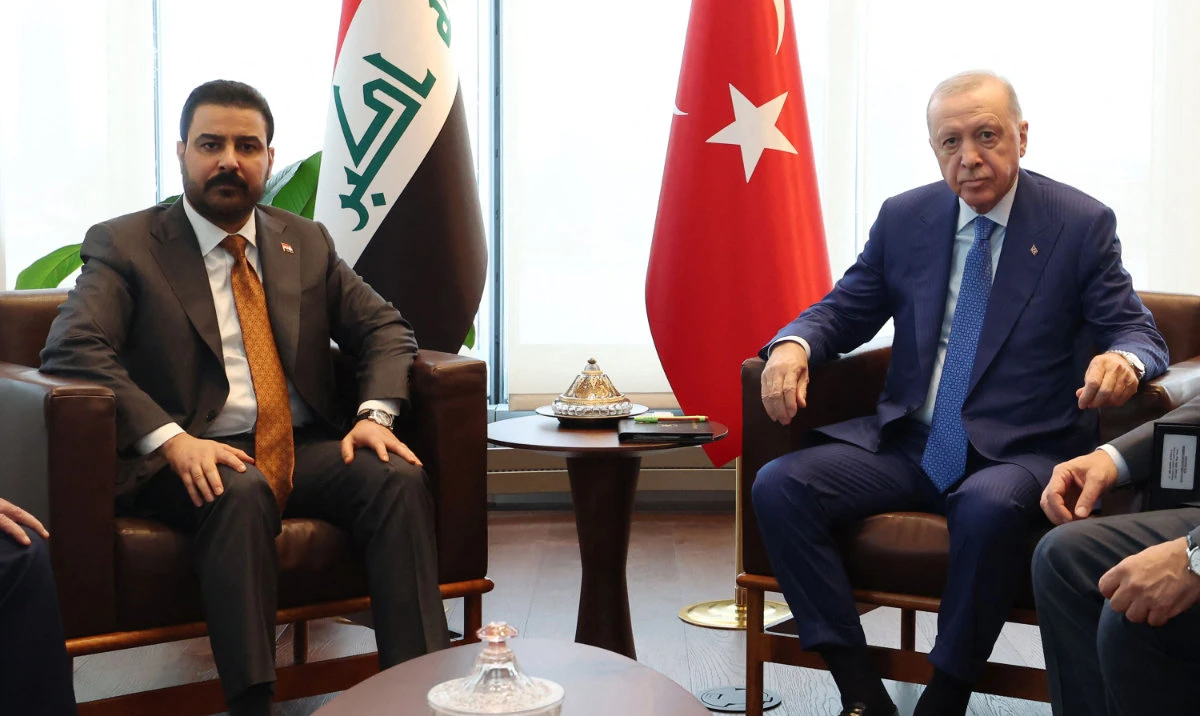 Ministro das Relações Exteriores da Arábia Saudita pede implementação do plano de paz para Gaza e renova o impulso pela independência palestina