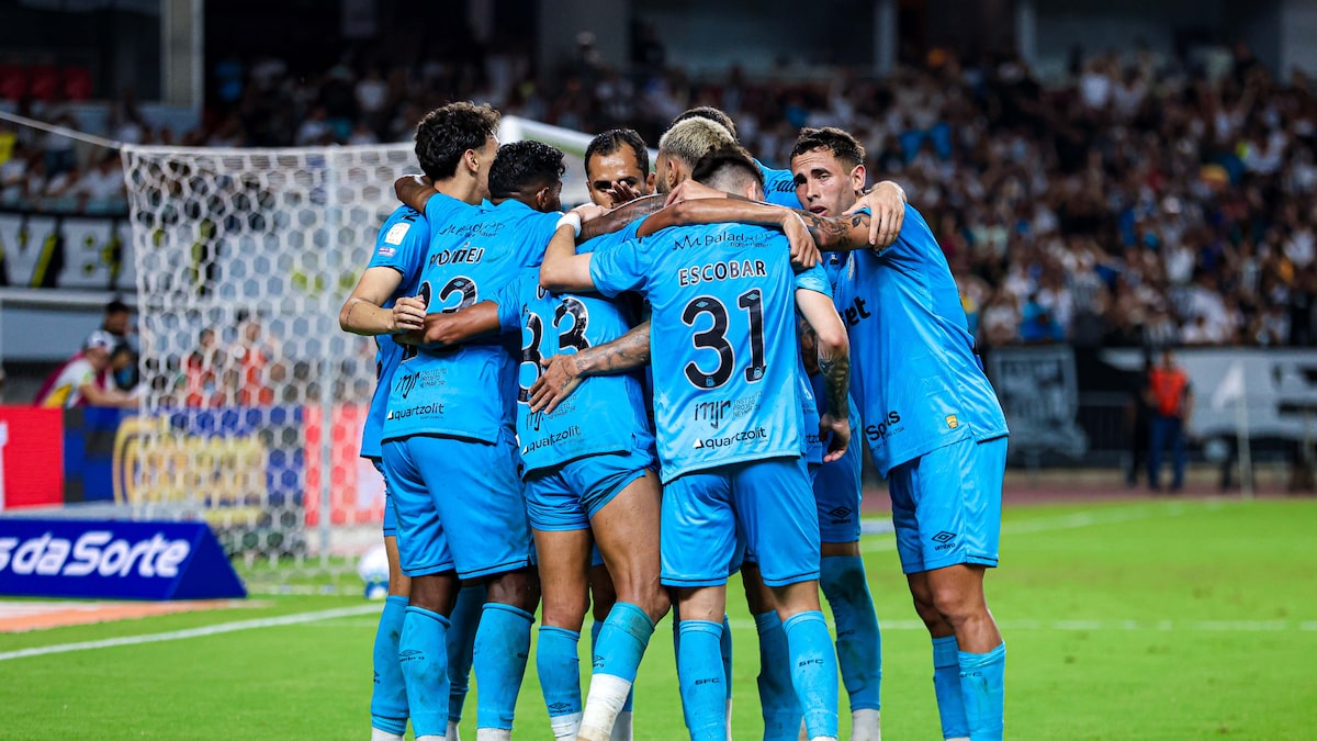 Cuca exalta arrancada do Santos, mas freia empolgação por Libertadores: ‘Não vamos criar ilusão’