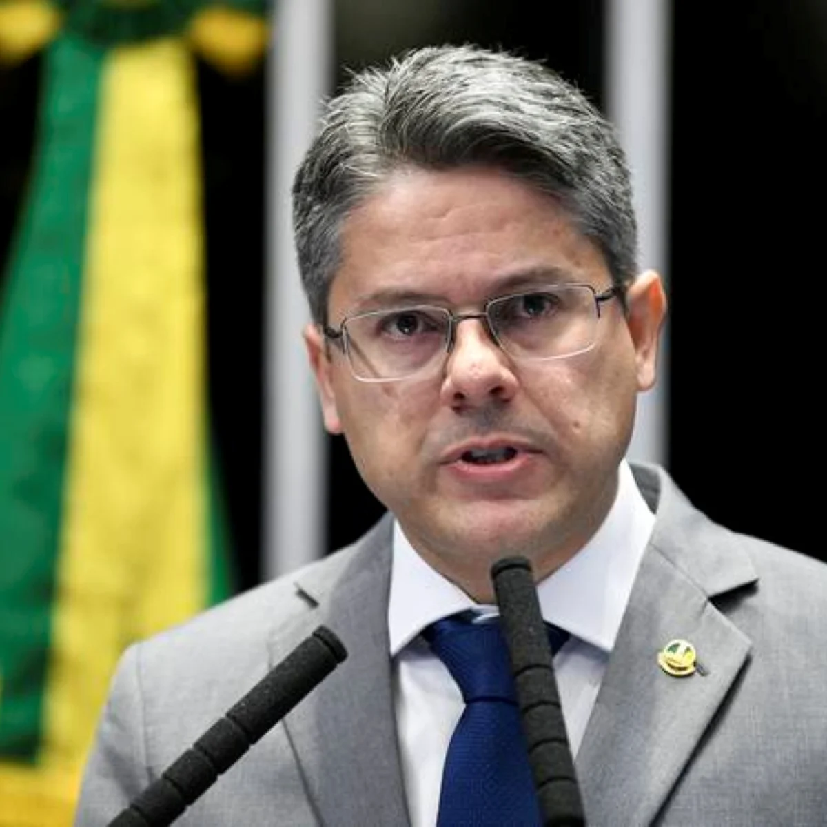 "Decepção", diz Alessandro Vieira sobre rejeição do STF para CPI do Master