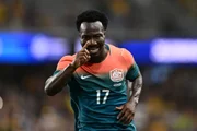 Autor do gol da Austrália, Irankunda nasceu em campo de refugiados - imagem 3