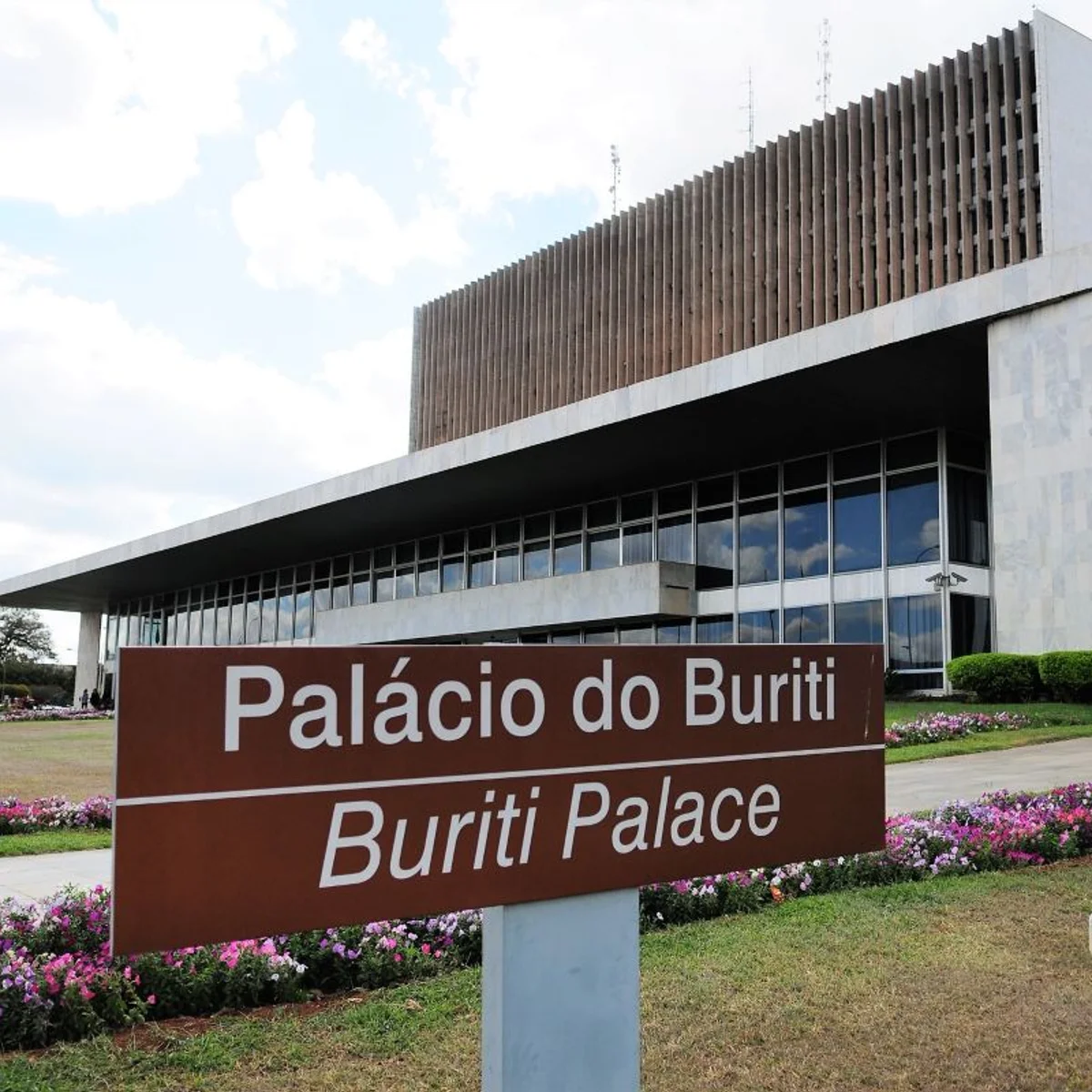 Confira a agenda dos candidatos ao GDF para este sábado (26/9)