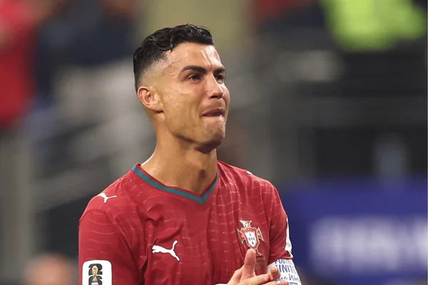 Haaland e Cristiano Ronaldo fazem duelo de gerações na Nations League - destaque galeria